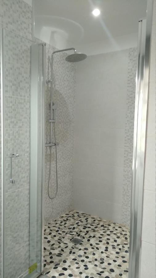 Room With Private Bathroom And Sea View, 50 M Del Mar Radazul 외부 사진